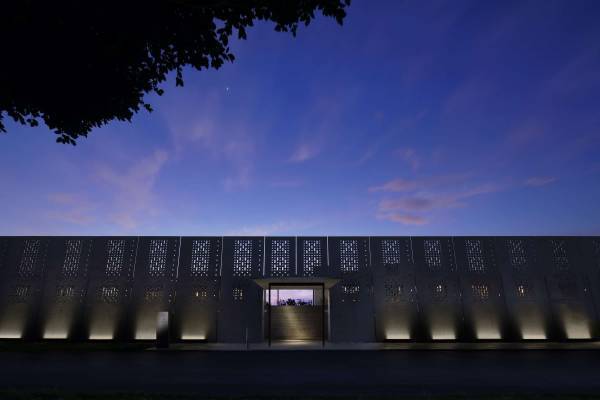 【星のや沖縄】摘みたてのハーブを使った琉球菓子づくりに挑戦「琉球菓子あしび」を開催　～約30種類以上のハーブが育つ「キッチンガーデン」でハーブを収穫～｜開催期間：2023年3月1日～5月31日