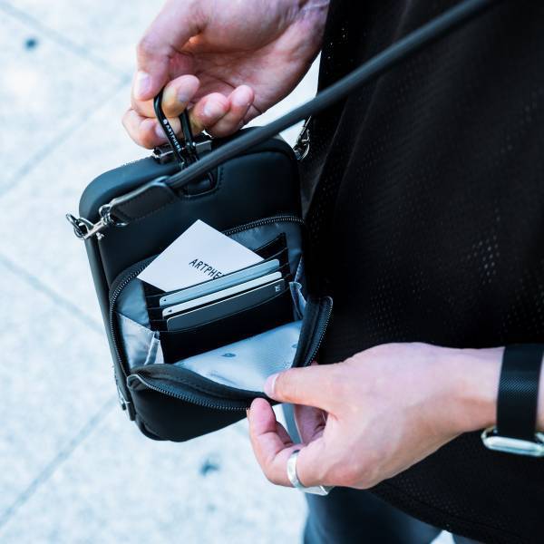 クラウドファンディング応援購入額 ¥4,357,980｜ダレスショルダーバッグ「Tondo nano – トンド ナノ」