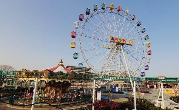 「子どもに憧れられる清掃員、働きたくなる制服」がコンセプト 。「イデタチ東京」事業者が清掃スタッフの制服をプロデュース