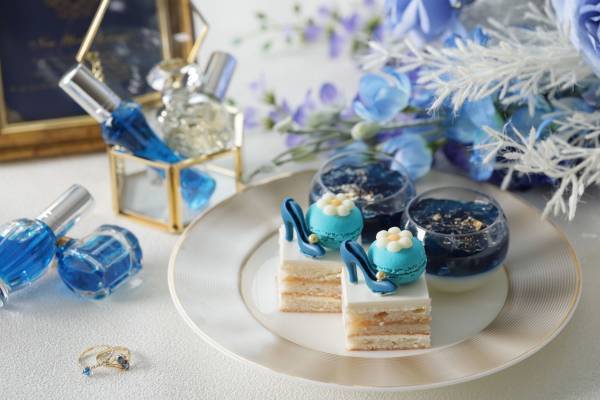 “ロイヤルブルー”がテーマのプリンセススイーツに心ときめく！ ヨーグルトやライチ、ココナッツなどを使用した、暑い夏にも嬉しい爽やかスイーツが勢揃い 「プリンセスアフタヌーンティー～Royal Blue～」販売