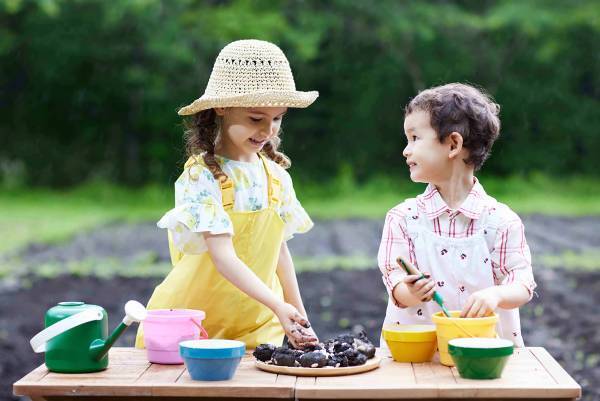 【リゾナーレ那須】初めての耕うん作業や土に触れる体験ができる「キッズ畑デビュー」開催 ～子ども用農作業着のレンタルや、農家のおやつタイム「おこじはん」を楽しむ～｜期間：2023年3月16日～4月28日
