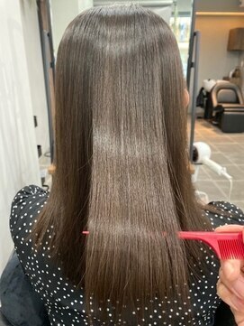 昭島駅南口から徒歩2分『Locus』昭島市で髪質改善ができるおすすめの美容室！Findビューティーで情報を公開