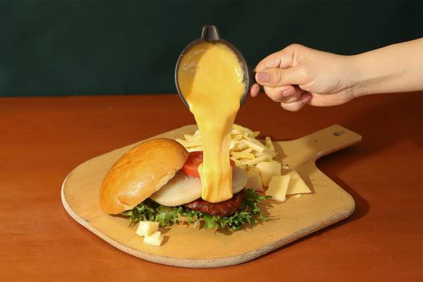 淡路島西海岸 “とろ～り”チーズフェア開催中