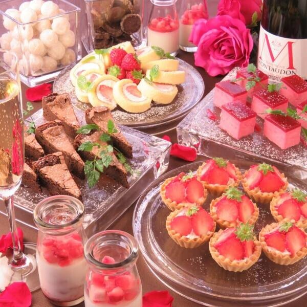 ピンクな、イチゴなデザートで、バレンタインを堪能しちゃおう♪