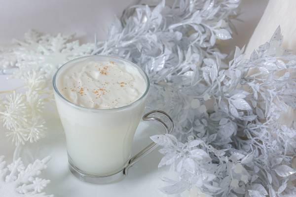 【京都】降り積もる雪景色をイメージした純白のスイーツ  『MASSHIRO（まっしろ） アフタヌーンティー』期間限定販売