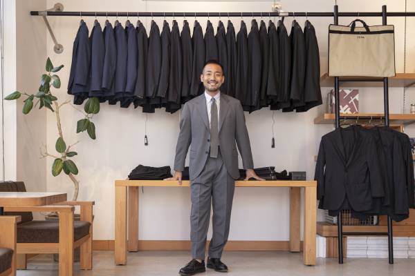 元Jリーガー廣瀨智靖さん自身のアパレルブランド「I'll be」の収益の一部で社会貢献活動