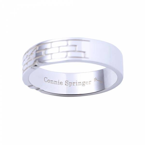 TVアニメ「進撃の巨人」コラボジュエリー　12/27（火）から受注開始！