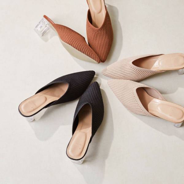 ≪2022年春夏新作≫クリアヒールで涼し気な足もとに