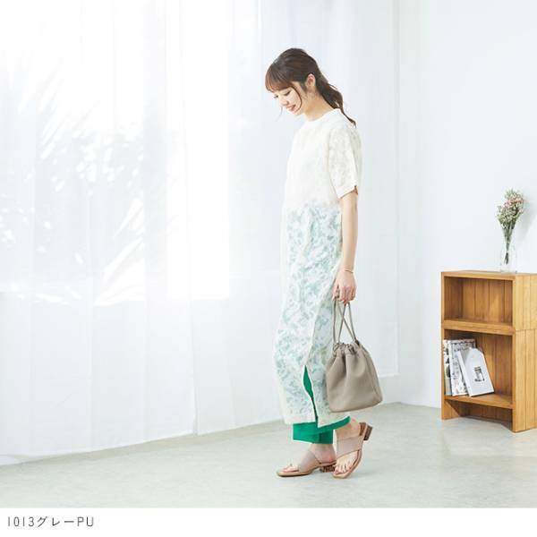 ≪2022年春夏新作≫クリアヒールで涼し気な足もとに