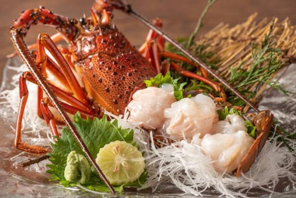 ＼年末年始のごちそうはコレで決まり！／この冬絶対食べてほしい、とっておきのお取り寄せご当地グルメベスト３【旅する久世福e商店】