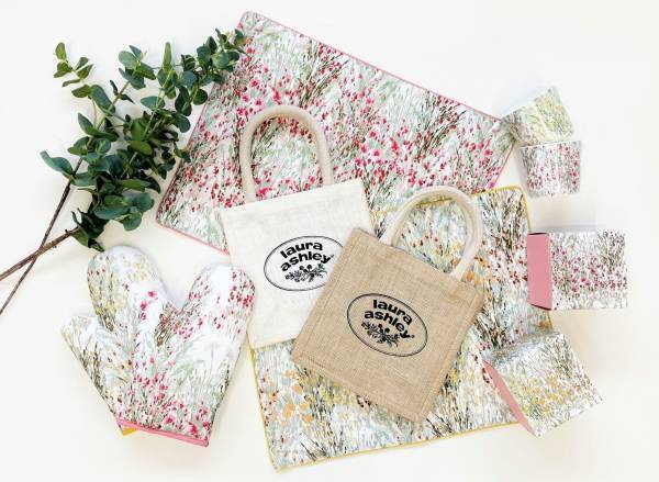 LAURA ASHLEY（ローラ アシュレイ） 日本再出店から1 周年を記念した アニバーサリーフェアを3月18 日(金)より開催