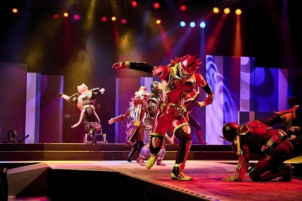 いよいよ開幕迫る！超本格バイクアクション炸裂の 「仮面ライダー大集合バトル」！」