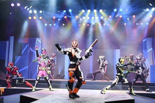 いよいよ開幕迫る！超本格バイクアクション炸裂の 「仮面ライダー大集合バトル」！」