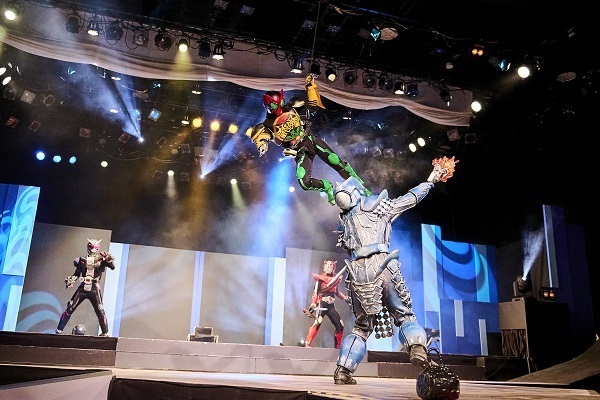 いよいよ開幕迫る！超本格バイクアクション炸裂の 「仮面ライダー大集合バトル」！」