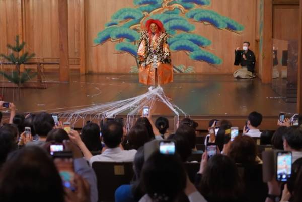 文化財の能楽堂で初めての鑑賞体験を　『はじめての矢来能楽堂Special 能「土蜘蛛」をみる！』開催決定　カンフェティでチケット発売