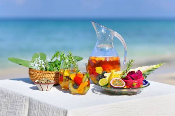 【星のや沖縄】絶景を目の前に優雅にアフタヌーンティーを満喫！「はまうりアフタヌーンティー」を提供開始｜開催期間：2022年3月1日～5月31日