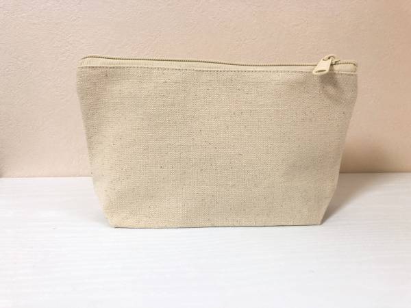 FLOWER EYES Spring Campaign開催！対象商品1箱以上ご購入でオリジナルノベルティをプレゼント！