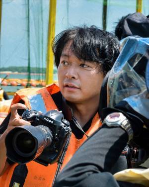 周南市美術博物館で第30回林忠彦賞受賞記念写真展　初沢亜利「東京 二〇二〇、二〇二一。」を開催