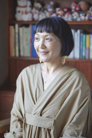 今までの服がしっくりこない大人のためのイラストエッセイ 　堀川 波著 『４５歳からの定番おしゃれレッスン』発売