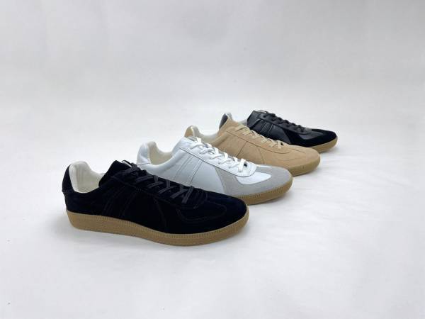 【大人気】ジャーマントレーナーのリプロダクトモデルが発売中