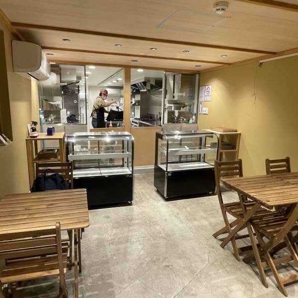 【創作アフガン】デーラマナナがアフガニスタンカレー＆スイーツ店としてリニューアルオープン！