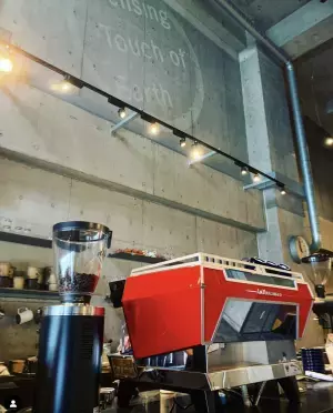 2022ホリデーメニュー【Sensing Touch of Earth】冬の限定スイーツ「浅草ティラミス」「チョコラータ」提供スタート