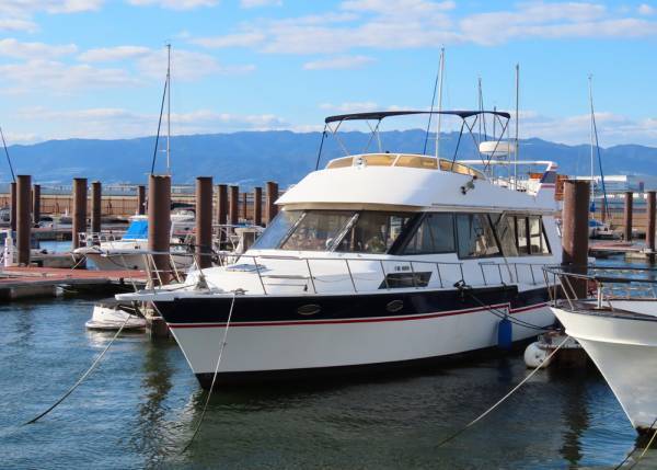 biid（ビード）「大阪北港マリーナHULL(ハル)」新たな船のクルージングプランの開始！