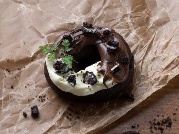 「Let’s！SHAKE！」軽やかな”映えるサラダ”を体感しよう！春限定の新作フードメニューとして登場