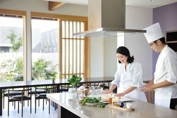 【星のや沖縄】沖縄の豊かな食文化に触れるキッチンスタジオ 「ゆがふキッチン」をオープン｜オープン日：2022年3月1日