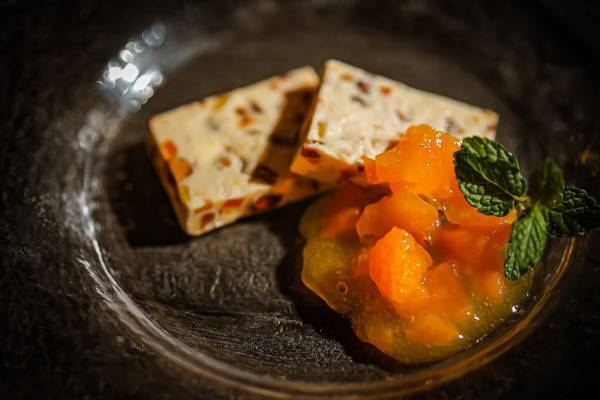 ロマンチックなキャンドル空間で楽しむ女性に嬉しいヘルシー＆できたてグリル料理を堪能！『Beautiful Beer Garden～Candle Night～』開催