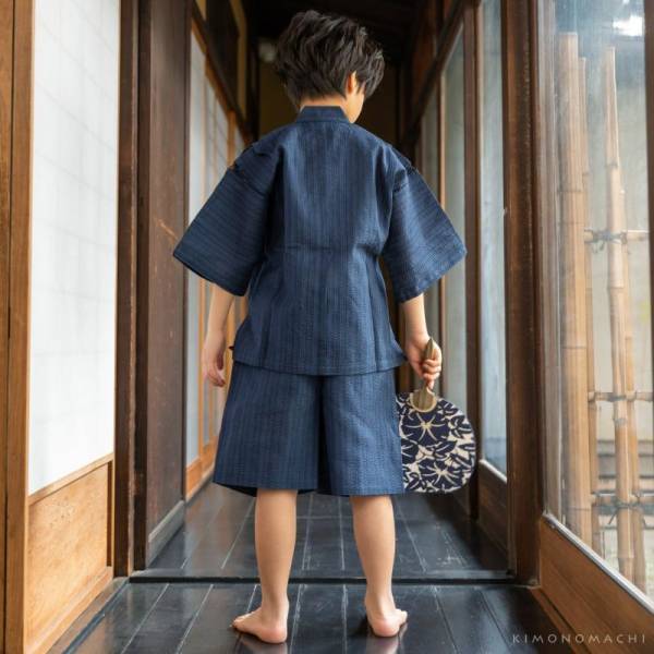 夏の子供服に。男の子甚平に新柄が登場！