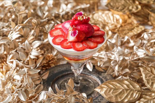 ロマンチックな聖夜を最高の記念日に 白亜のチャペルで貸切プロポーズ！ 『Xmas チャペルdeプロポーズプラン 』