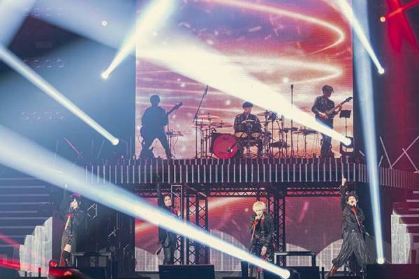 TVアニメーション『ヴィジュアルプリズン』スペシャルライブイベントオフィシャルレポート到着！