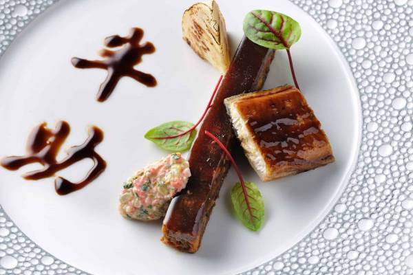 【OMO7大阪】大阪の郷土料理・食材などをフランス料理ベースで開発！二種類のディナーコースが登場｜提供開始日：2022年4月22日