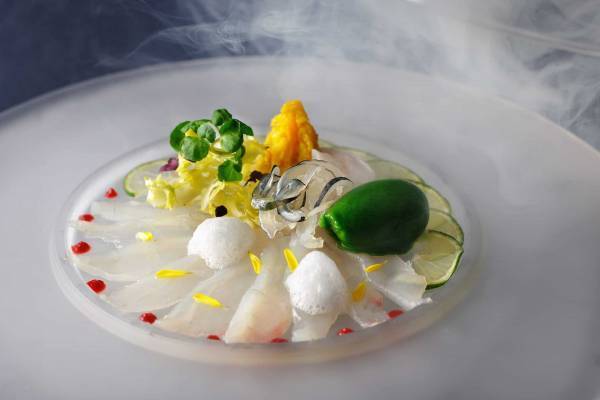 【OMO7大阪】大阪の郷土料理・食材などをフランス料理ベースで開発！二種類のディナーコースが登場｜提供開始日：2022年4月22日