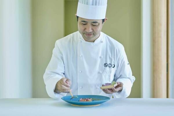 【OMO7大阪】大阪の郷土料理・食材などをフランス料理ベースで開発！二種類のディナーコースが登場｜提供開始日：2022年4月22日