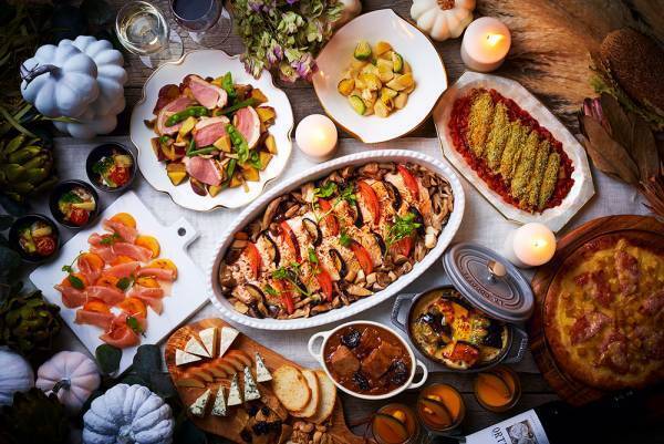 秋の夜風が心地よいテラスで楽しめる「秋の味覚と ワイン＆スイーツブッフェ」10/1より販売開始！