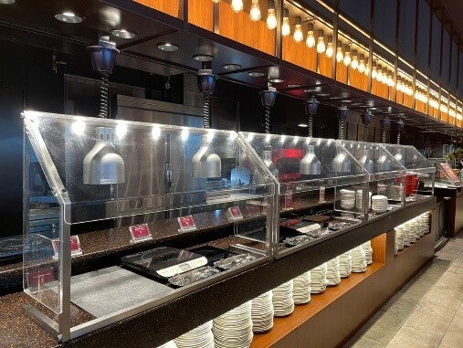 秋の夜風が心地よいテラスで楽しめる「秋の味覚と ワイン＆スイーツブッフェ」10/1より販売開始！