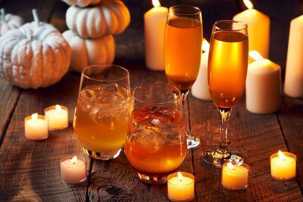 秋の夜風が心地よいテラスで楽しめる「秋の味覚と ワイン＆スイーツブッフェ」10/1より販売開始！