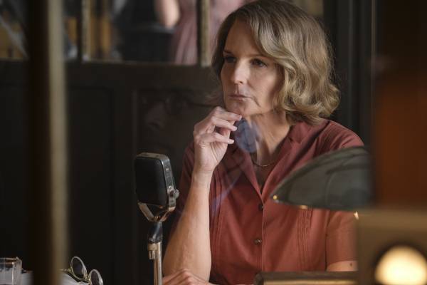 オスカー女優 ヘレン・ハントら出演、英BBCの傑作戦争ドラマ  日本初放送 『World on Fire』 毎週金曜よる9時～11月18日スタート！BS12 トゥエルビ