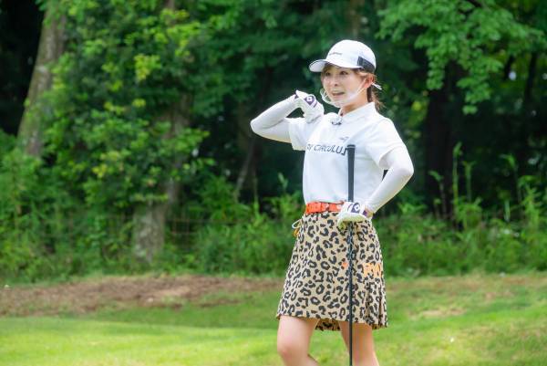 横山ルリカ再び参戦！すらりとした長身を活かしてナイスショット披露！？「ゴルフ女子 ヒロインバトル」8月7日（日）夕方6時30分 BS12で放送！
