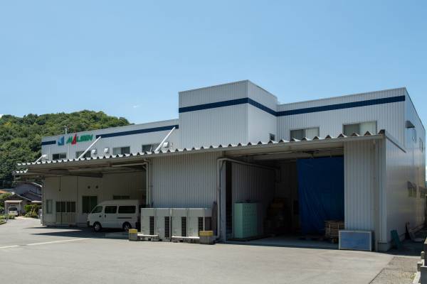 地元セレクトショップ「FUKUYAMA MONO SHOP」が新ブランド「Clover Land」の取扱いを開始