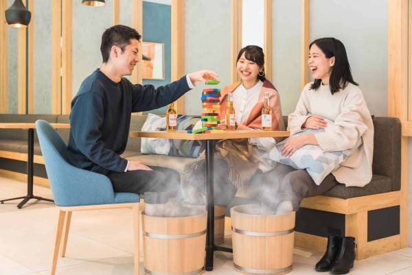 【BEB5軽井沢】源泉のお湯をホテルまでデリバリー「源泉足湯デリバリーサービス」提供 ～好きなお酒やおつまみを片手に足湯を楽しむ～｜期間：2023年1月4日～2月28日