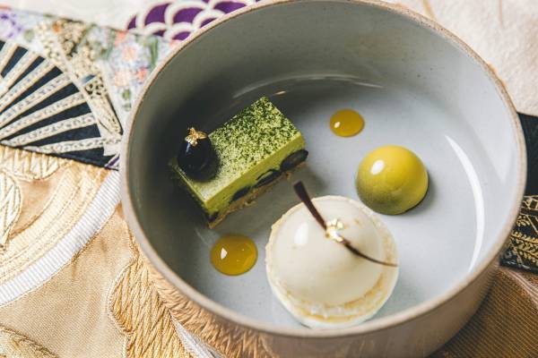 【ダーワ・悠洛 京都】 和と洋が織りなす美食の饗宴 1803年創業の京菓子司  亀屋良長コラボレーションアフタヌーンティー発売