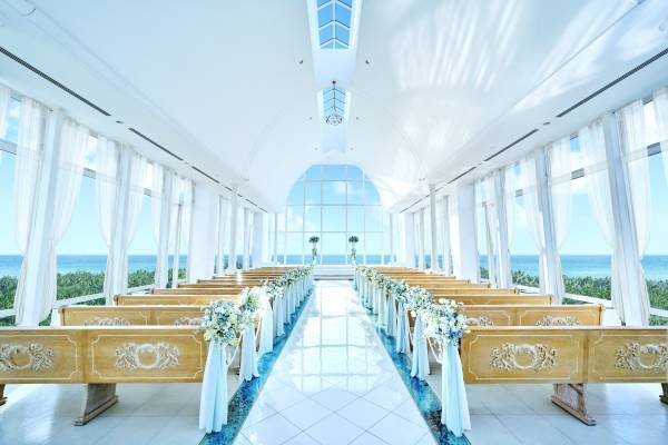 東京ベイリゾートで叶える、海と空に囲まれたロマンティックなプロポーズ！ 選べる貸切チャペルのサプライズ・プロポーズに、ディナー付きプランが新登場