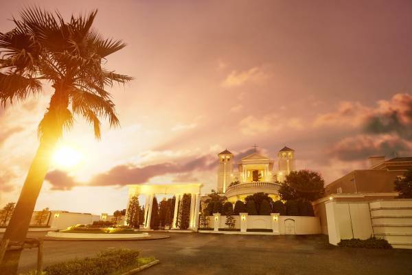 東京ベイリゾートで叶える、海と空に囲まれたロマンティックなプロポーズ！ 選べる貸切チャペルのサプライズ・プロポーズに、ディナー付きプランが新登場