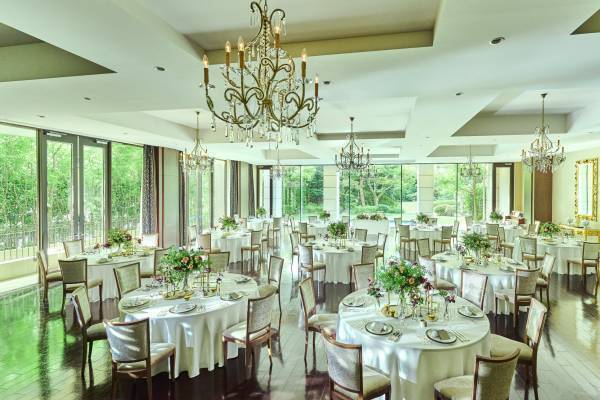 【横浜】桜の名所近くで楽しむ、桜×抹茶のアフタヌーンティーが新登場！桜のお花見ランチや”夜桜”個室プラン、テイクアウト用スイーツも販売