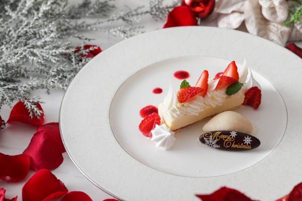 冬に美味しい食材を使用した、繊細で色鮮やかな料理長自慢のフレンチコース 『アーティスティックフレンチ～STRINGS CHRISTMAS ADVENT～ 』 期間限定販売