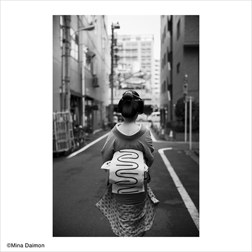 写真家 大門美奈さんによる作品『新ばし』を新技術・高品質モノクロプリントで販売開始！