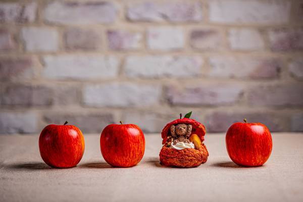 【大阪・心斎橋】‟テディベア”と‟りんご”がテーマの秋スイーツ 『クラシカルレディーのオータムアフタヌーンティー』 期間限定販売